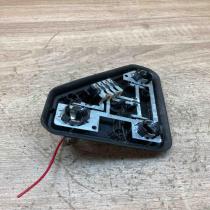 8371325  Tailgate Left Side Tail light bulb cover holder BMW 5 E39