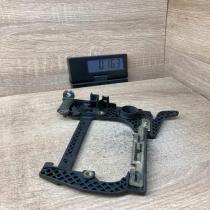 BMW 5 Series E39 Drive Door Right Side  Front door exterior handle/bracket BMW 5