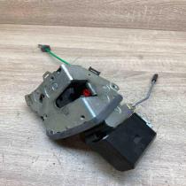 8352165 8166246  Rear door lock BMW 5 E39