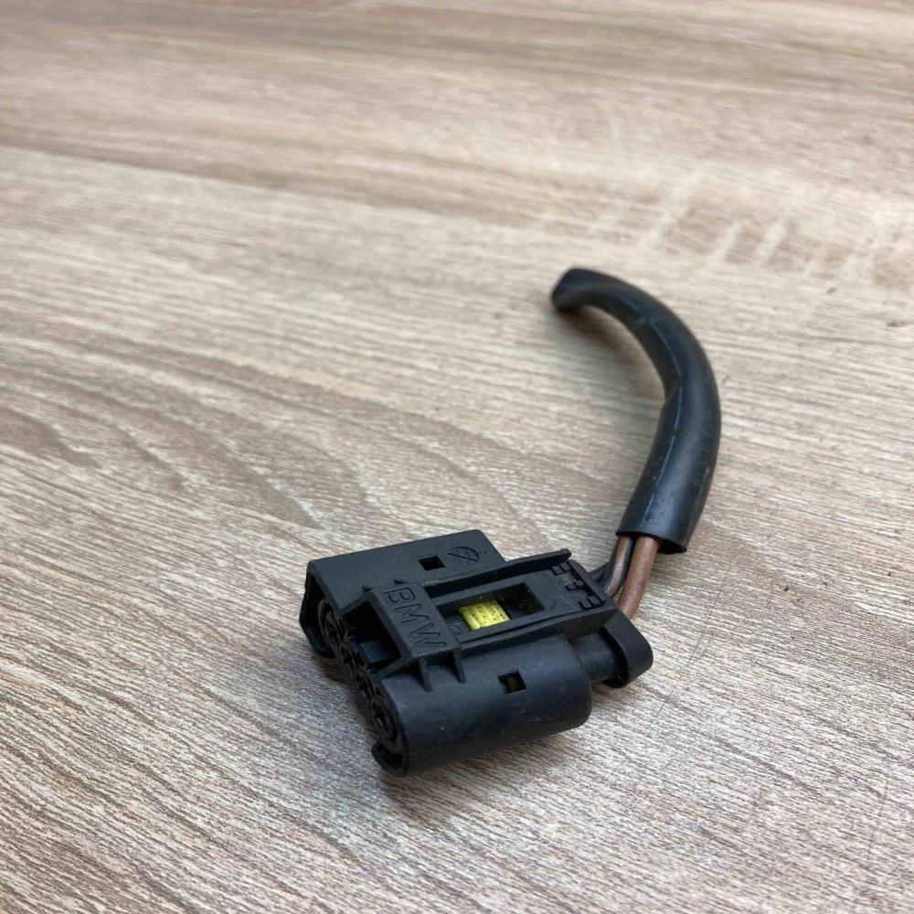 1438157 09441461 65136002 Plug wire BMW 5 F10 F11