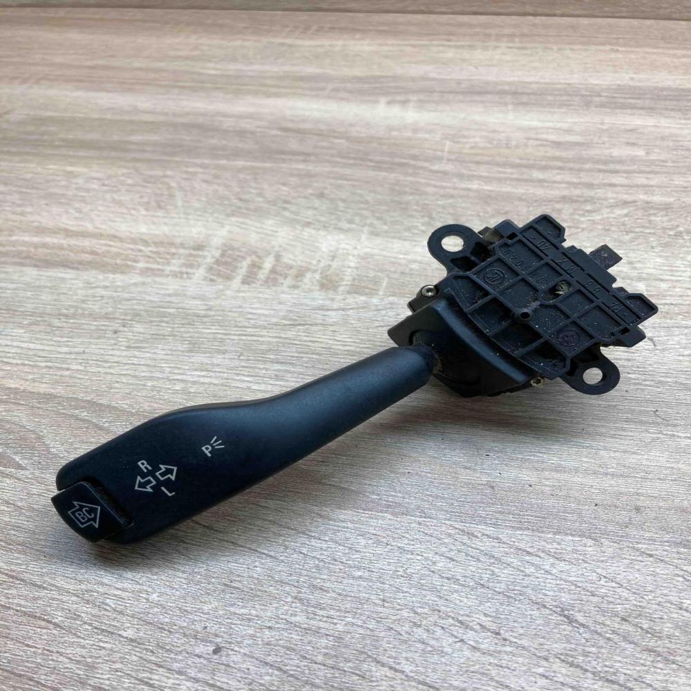 8363668 8363668 M 01104010 Indicator stalk BMW 3 E46