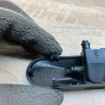 5M0955986C   Windshield washer spray nozzle Volkswagen PASSAT B7