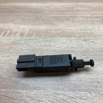 1H0927189D   Brake pedal sensor switch Volkswagen Golf IV