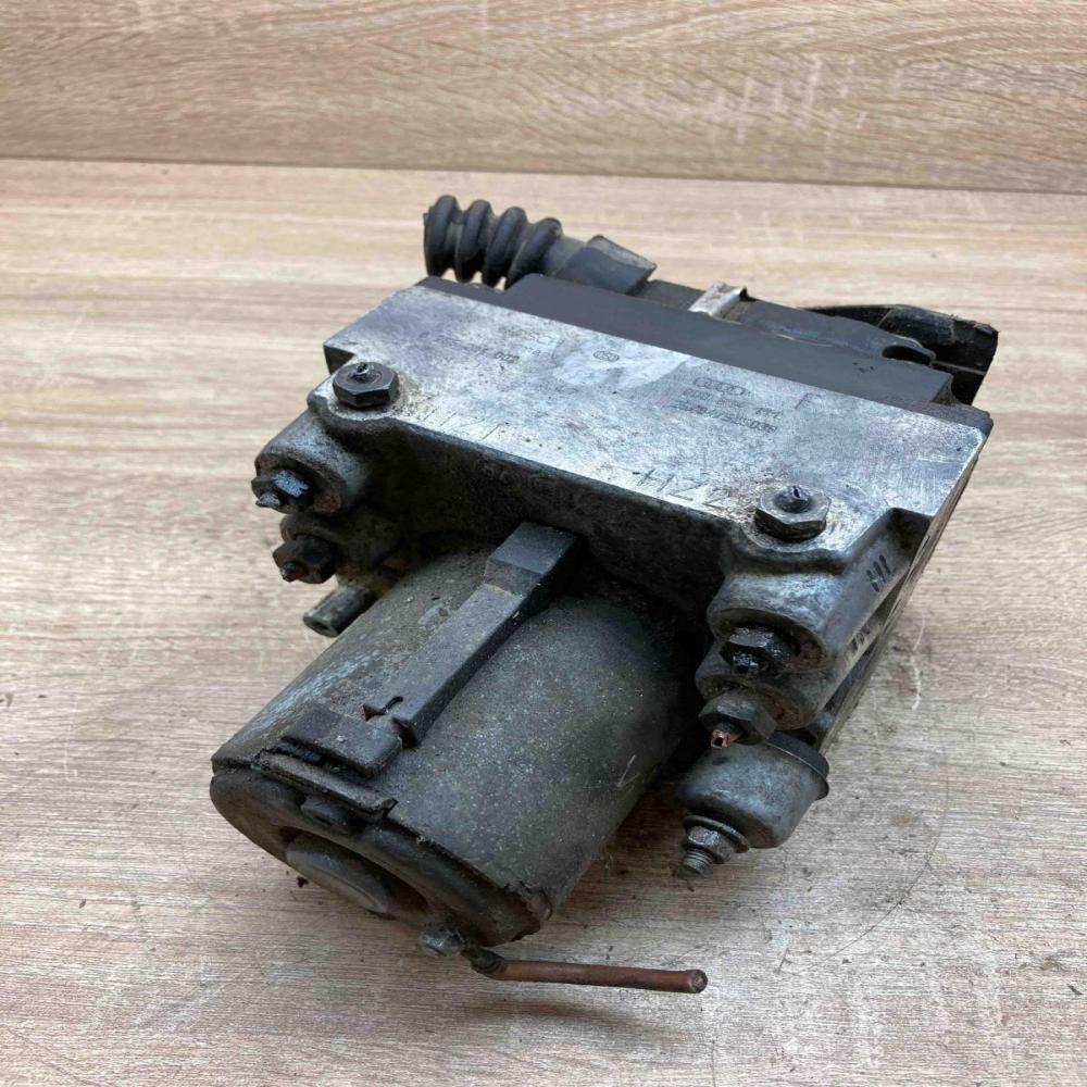 8D0614111 0265214002  ABS Pump Audi A6 S6 C4 4A