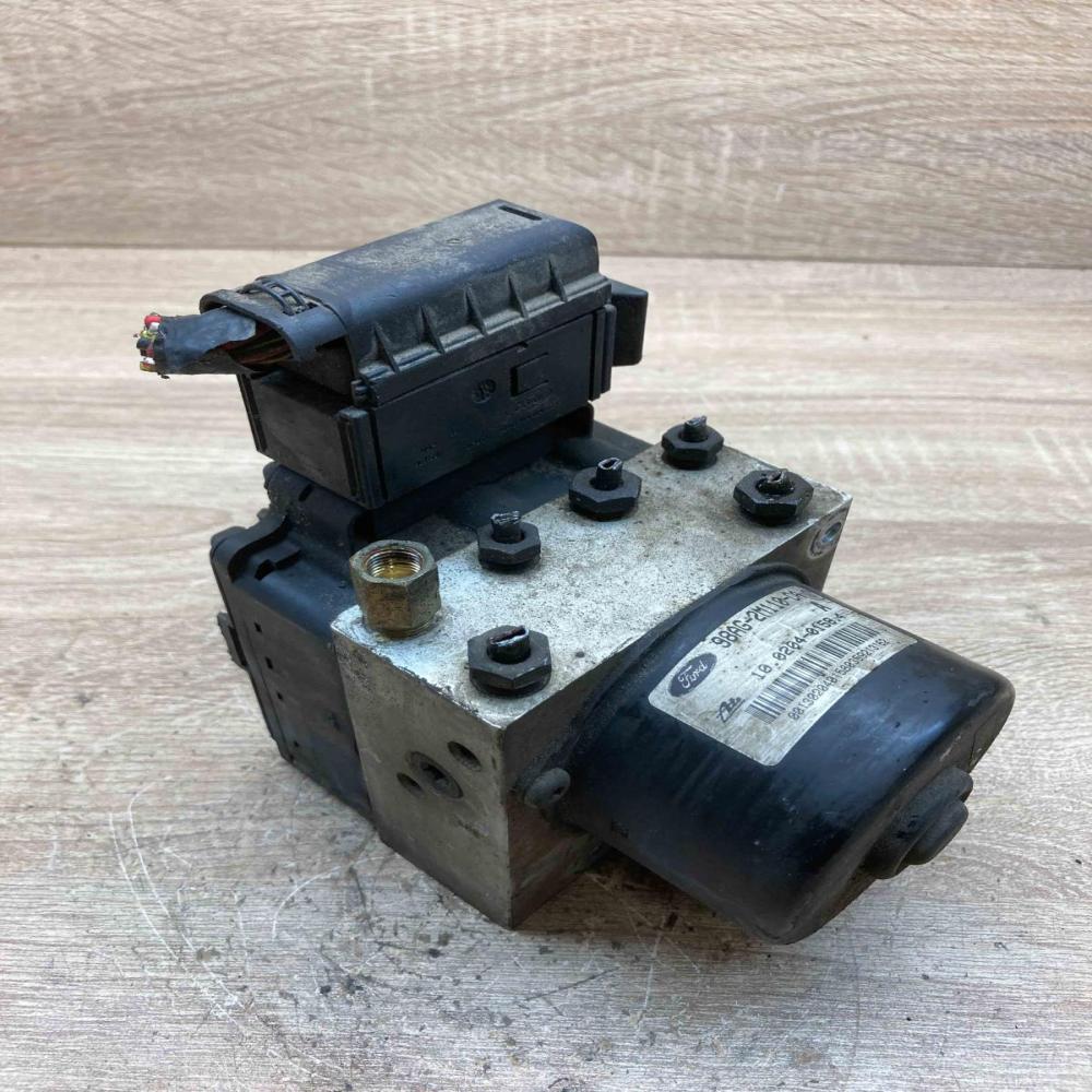 98AG 2M110 CA 5WK8458  ABS Pump Ford Focus