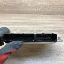 038906019BR 0281010226 Main Engine control unit/module ECU Audi A4 S4 B5 8D