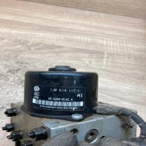 1J0907379G 1J0614117C  ABS Pump Volkswagen Golf IV