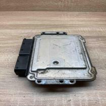 55204761   Engine control unit/module ECU Fiat Stilo