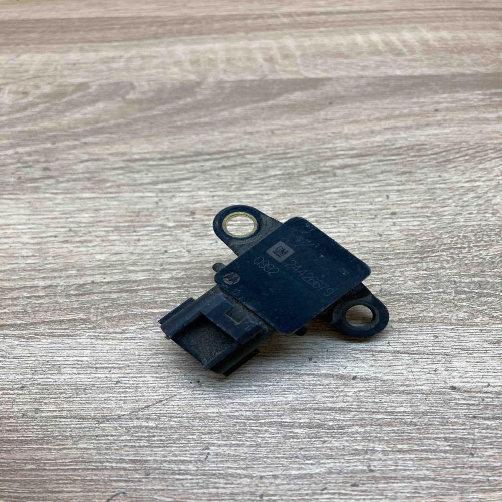 24426679   Air pressure sensor Saab 9-3 Ver1