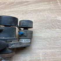 4VL5207   Turbo solenoid valve Honda Accord