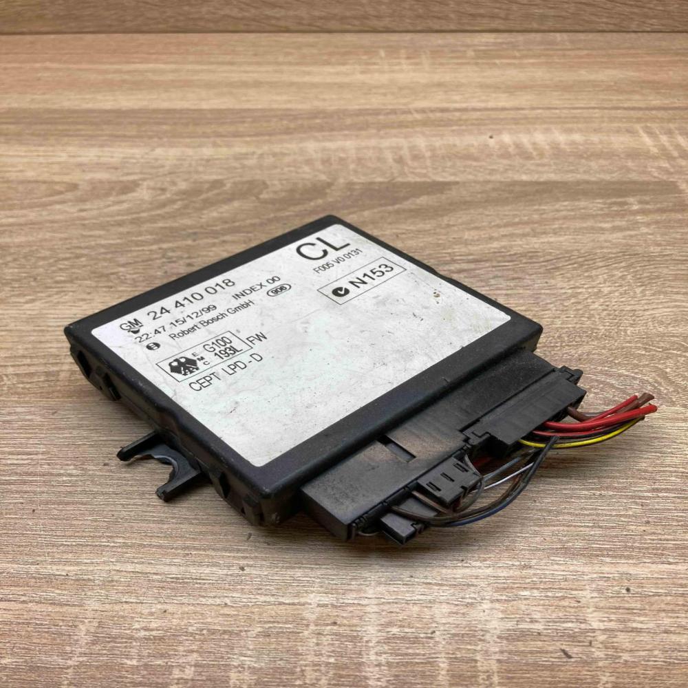 24410018  CL Comfort/convenience module Opel Astra G