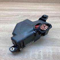 06153376 151105 01870  Fuse box set Audi A2