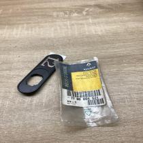 7700804521   Manufacturer badge logo/emblem Renault Clio I