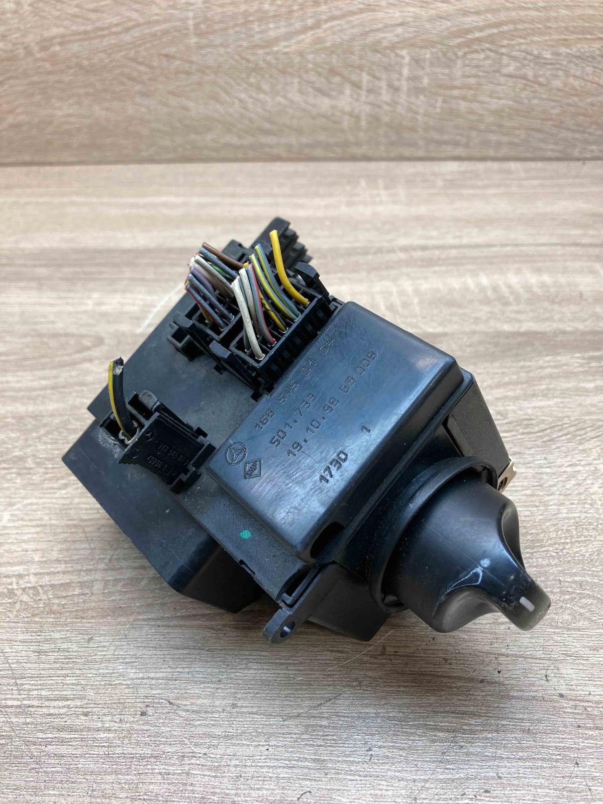 1685450104 501 733 Used Light switch Mercedes-Benz A W168