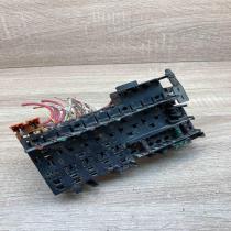 7703 497 787   Fuse module Renault Scenic I