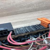 7703 497 787   Fuse module Renault Scenic I