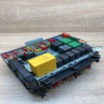 09152787 90583459  Fuse module Opel Vectra B