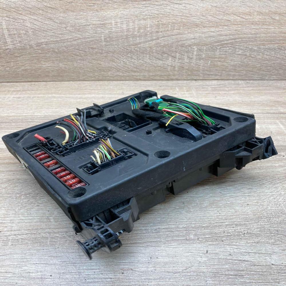 S108145200   Central body control module Ford Galaxy