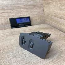 7700428805   Headlight level height control switch Renault Clio I