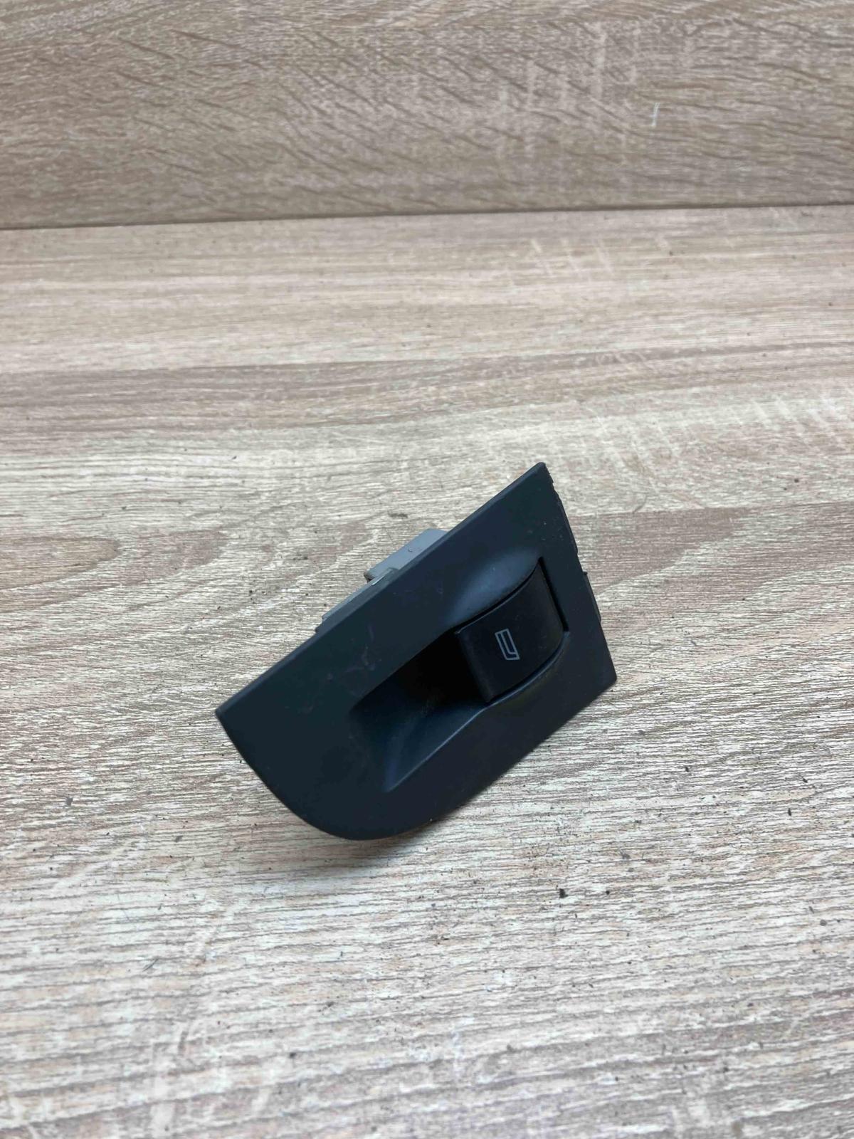 4B0959522 4B0959855  Electric window control switch Audi A6 S6 C5 4B