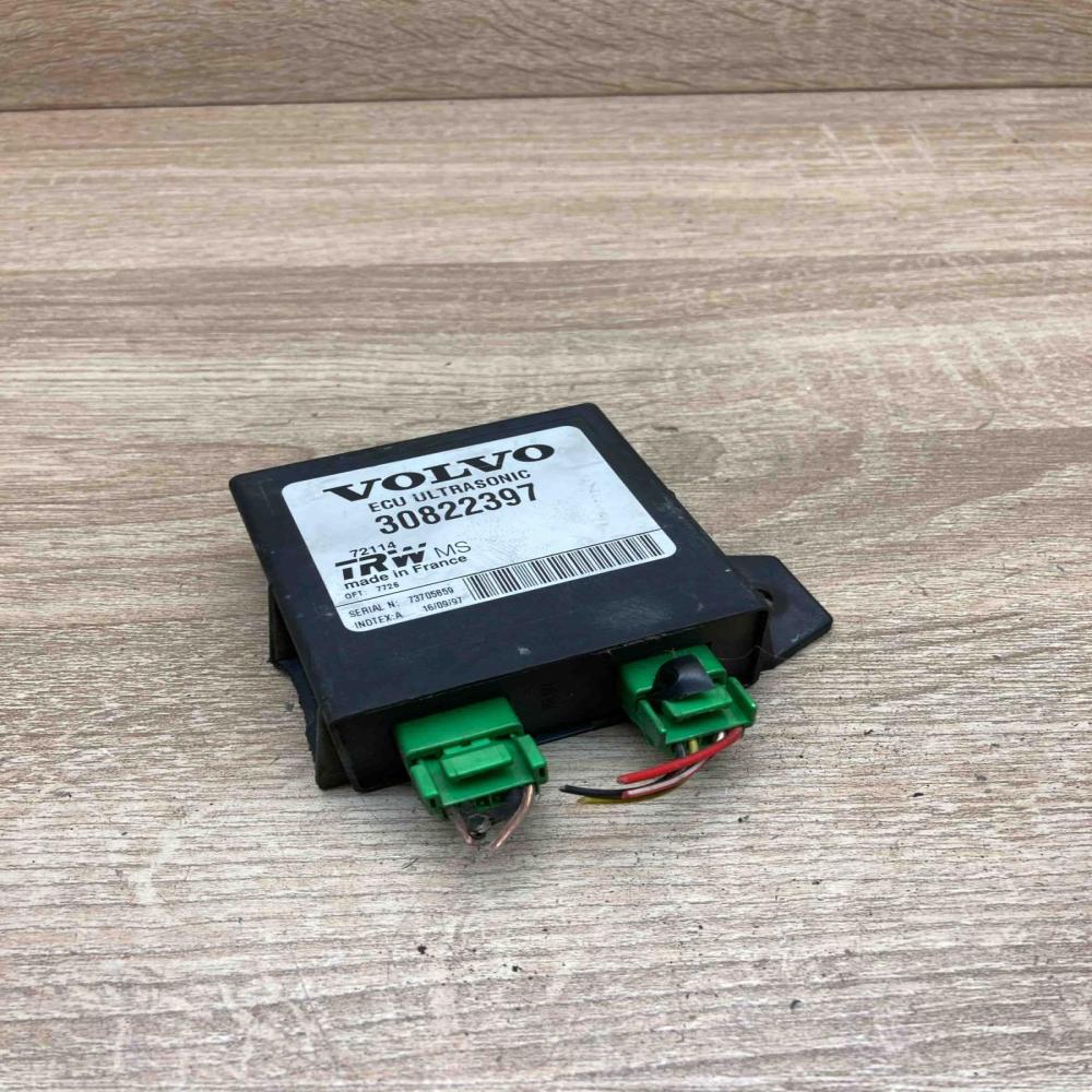 30822397 72114  Alarm control unit/module Volvo S40, V40