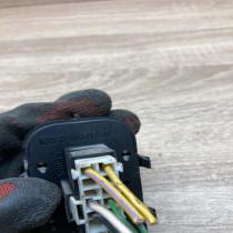 98AG14529AC   Electric window control switch Ford Focus