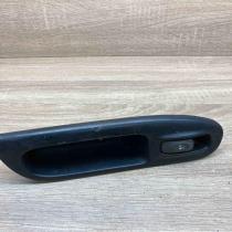 7700431172 27262  Electric window control switch Renault Scenic I