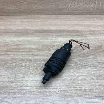 4A0955651  Main Windscreen/windshield washer pump Audi 80 90 S2 B4