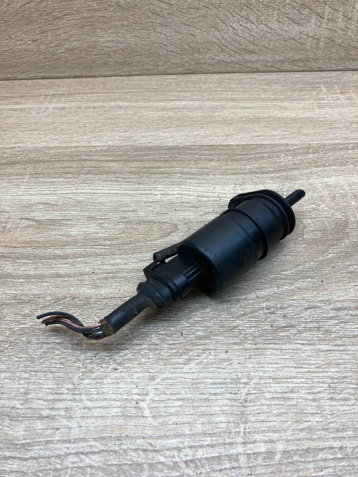 7700802336   Windscreen/windshield washer pump Renault Espace II