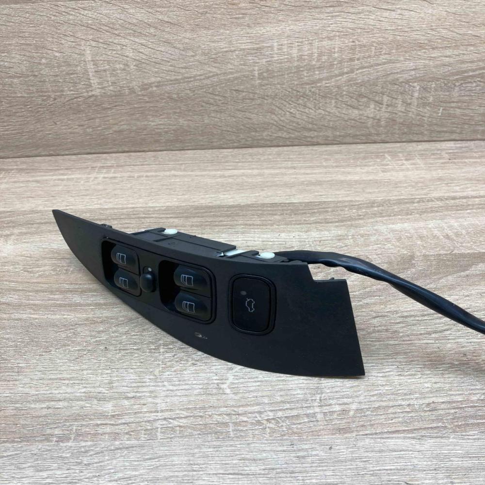 A203727 0128 P00 10010 Electric window control switch Mercedes-Benz C W203