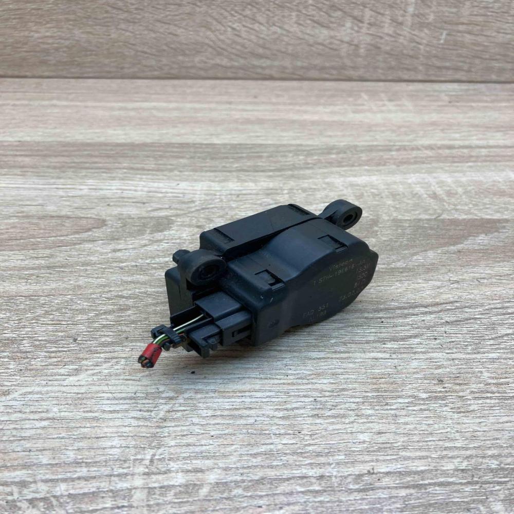 1S7H 19E616 AA EAD 551  Air flap motor/actuator Ford Mondeo MK IV