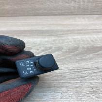 25190 0F000 006969 00  Headlight level height control switch Nissan Terrano