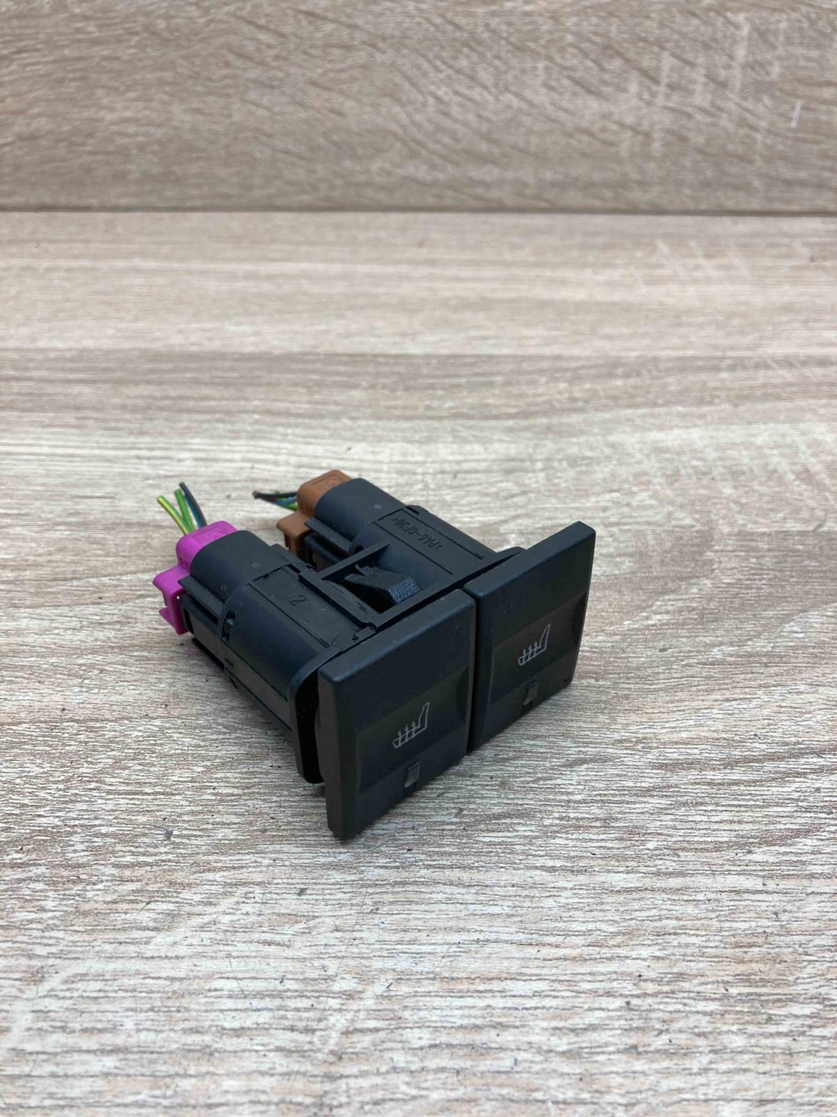 1S7T 19K314 AA   Seat heating switch Ford Mondeo Mk III