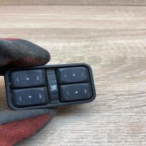 13363401 90561086  Electric window control switch Opel Astra G