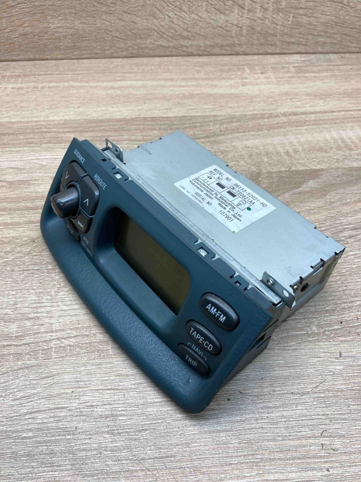 86110 52021 H0 CN TS0821AA 107901 Radio/CD/DVD/GPS head unit Toyota Yaris