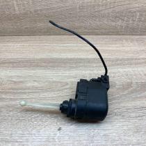 0307851327   Headlight level adjustment motor BMW 3 E36