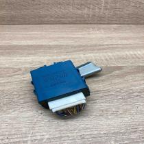 85980 52051 051500 3580 Main Door central lock control unit/module Toyota Yaris
