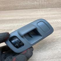 777197   Headlight level height control switch Toyota Yaris
