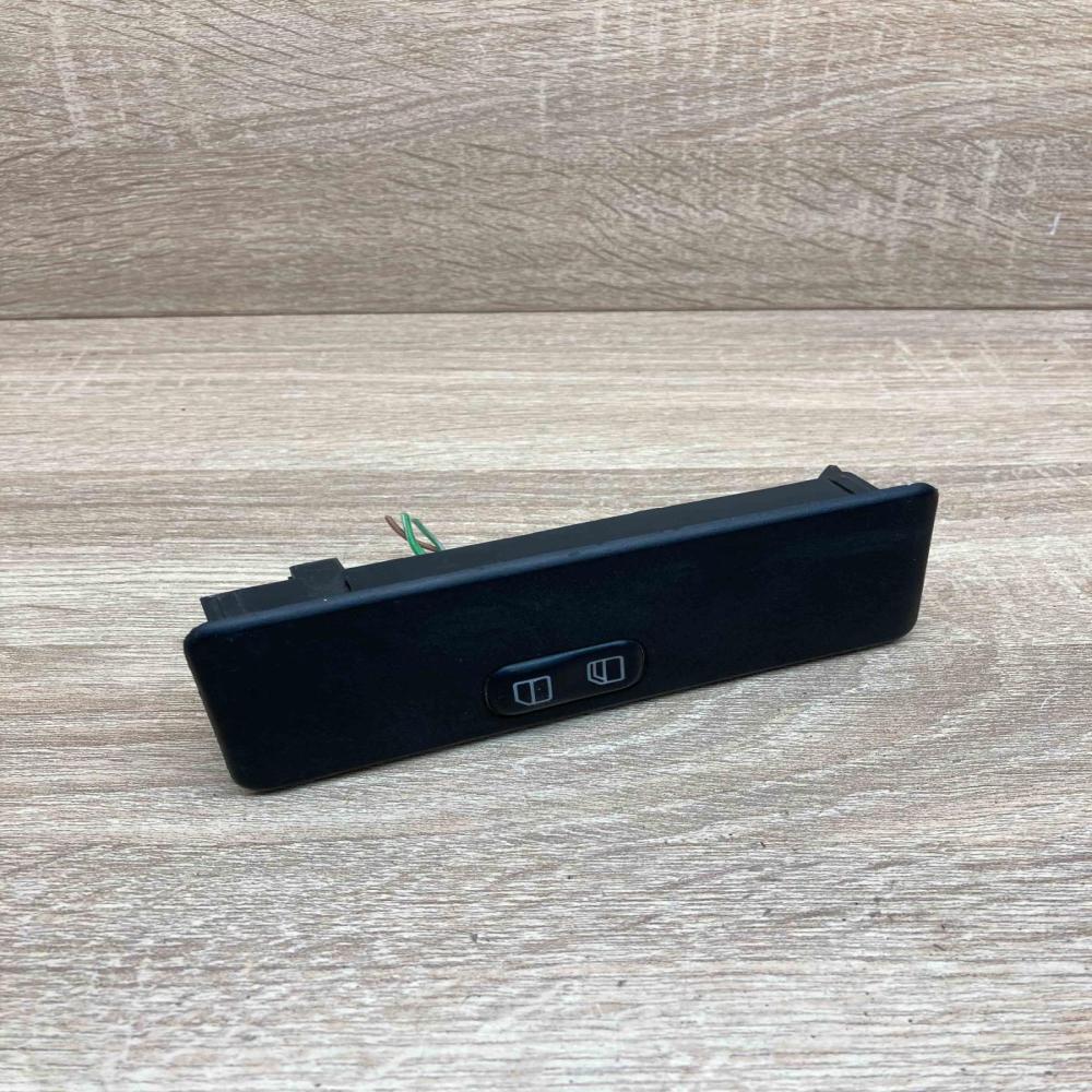 A0045458307 0501 4 0600  Electric window control switch Mercedes-Benz Vito Viano