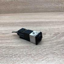 329 32074   Headlight level height control switch Suzuki Jimny
