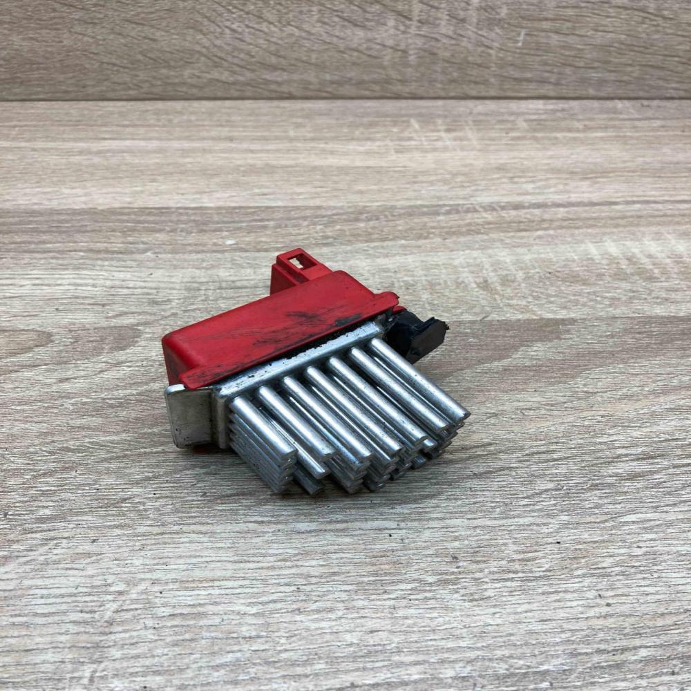 1J0907521 5DS006467 01 657364M Heater blower motor/fan resistor Volkswagen Golf