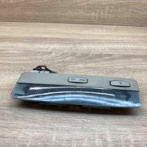 8200033829   Front seat light Renault Laguna II