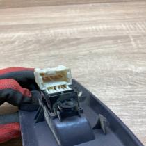 82961RM700  With Plastic Trim Electric window control switch Nissan Almera N16