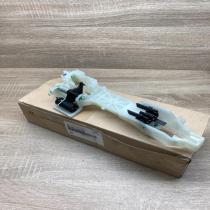 82655 G2700 82655G2700  Front door exterior handle/bracket Hyundai Ioniq