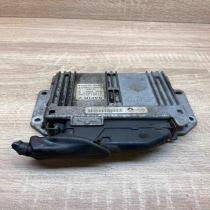 7700115160  With Plug Engine control unit/module ECU Renault Clio II
