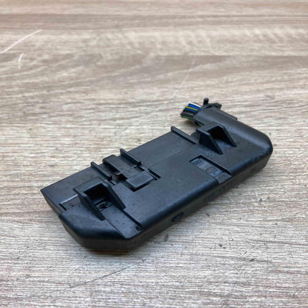 ZF38 1   Plug wire Opel Vectra B