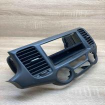 2G847 40100 2G974 20000  Dash center air vent grill KIA Magentis