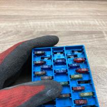 1096033J   Fuse module Renault Megane I