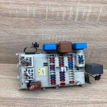 24330 C9900   Fuse box set Nissan Primera