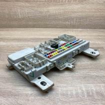 519101067 00026930  Fuse module Chevrolet Captiva